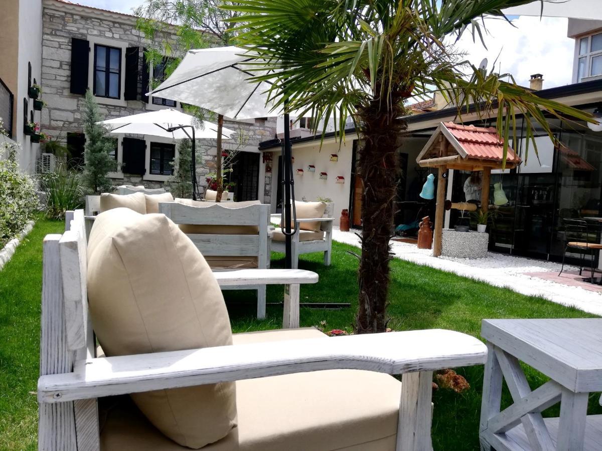 Urla Tas Konak Otel Exterior photo